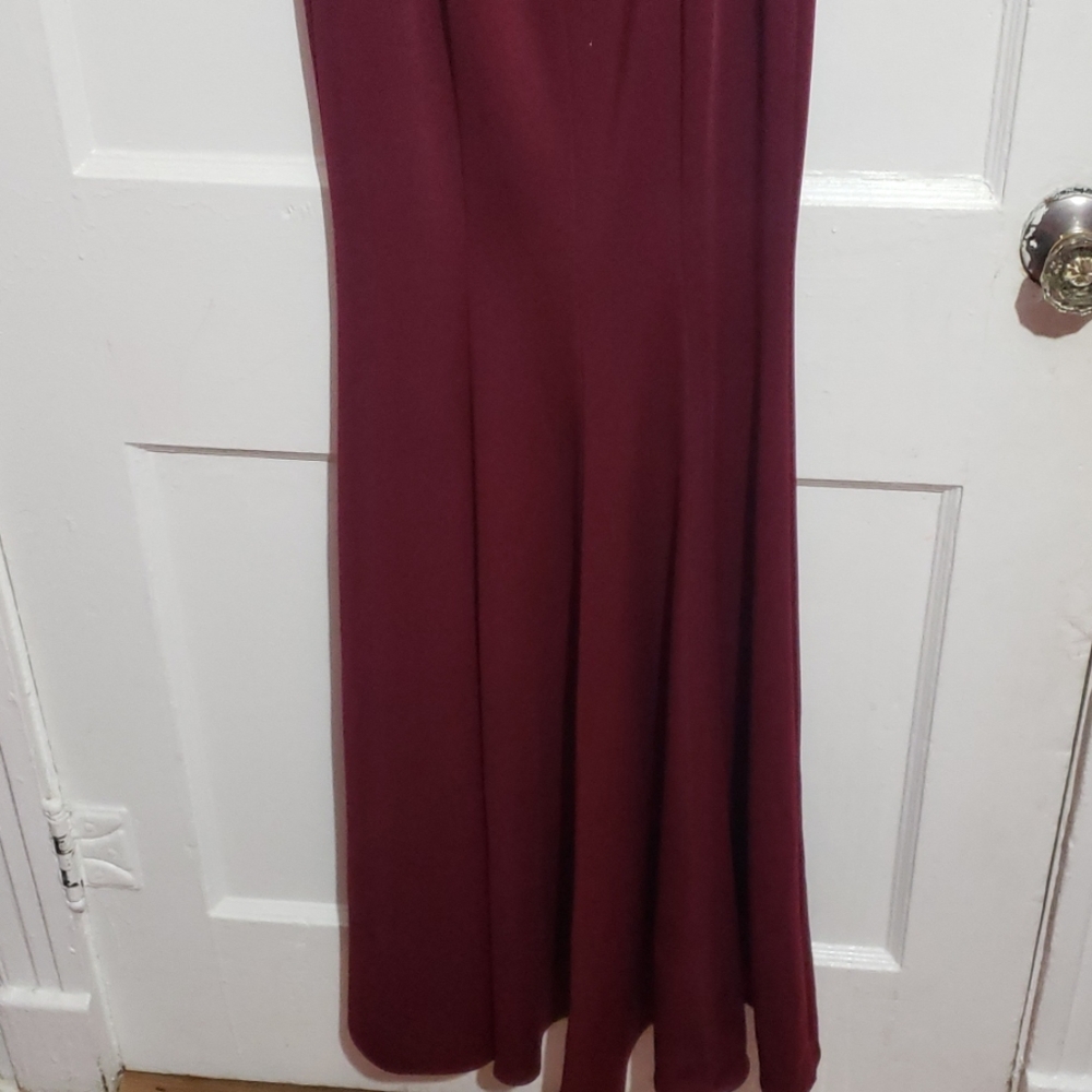 Dress - Picture 4 of 4